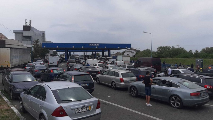 Aproximativ 95000 de persoane au trecut granițele României în ultimele 24 de ore