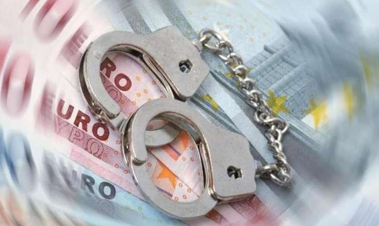 Fost director al Apelor Române, reținut pentru MITĂ de un milion de euro