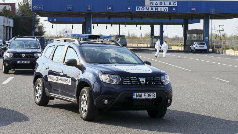 Ungaria şi-a închis de marţi frontierele pentru cetăţenii străini, cu câteva excepții