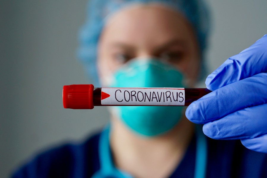 Coronavirus: România depășește pragul critic de 2.000 de îmbolnăviri în 24 de ore