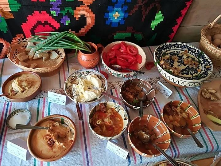 Tur gastronomic la Roșia Nouă; vezi când va avea loc şi cine îl organizează (FOTO)