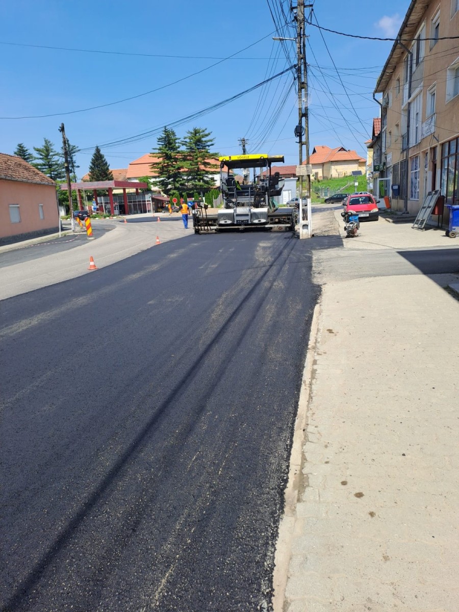 Sens giratoriu la Beliu pentru fluidizarea traficului