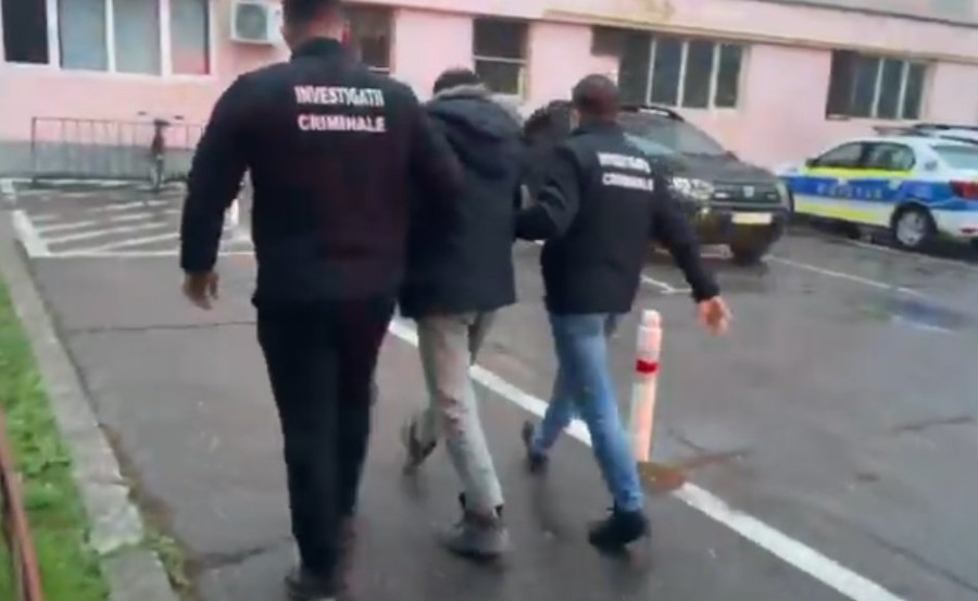 (VIDEO) A fost prins descreieratul care a tăiat anvelopele celor 24 de mașini