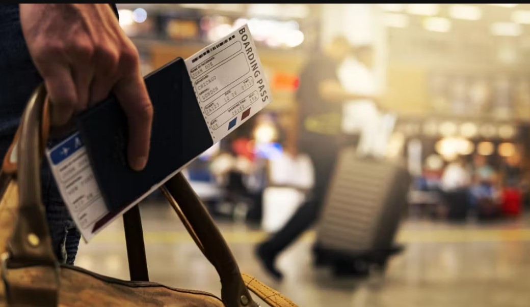 Haos pe aeroporturi în Marea Britanie în această vară. Milioane de zboruri, anulate