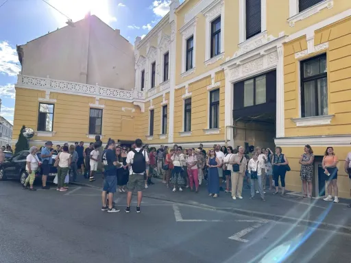Peste 80 de arădeni, la turul dedicat arhitectului Lajos Szántay